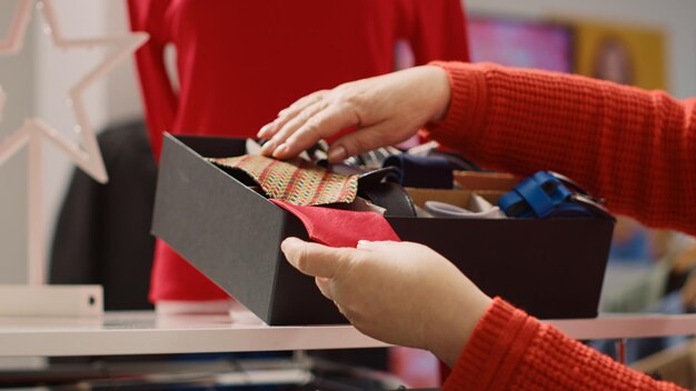 Jak wybrać idealny naszyjnik na prezent dla bliskiej osoby?